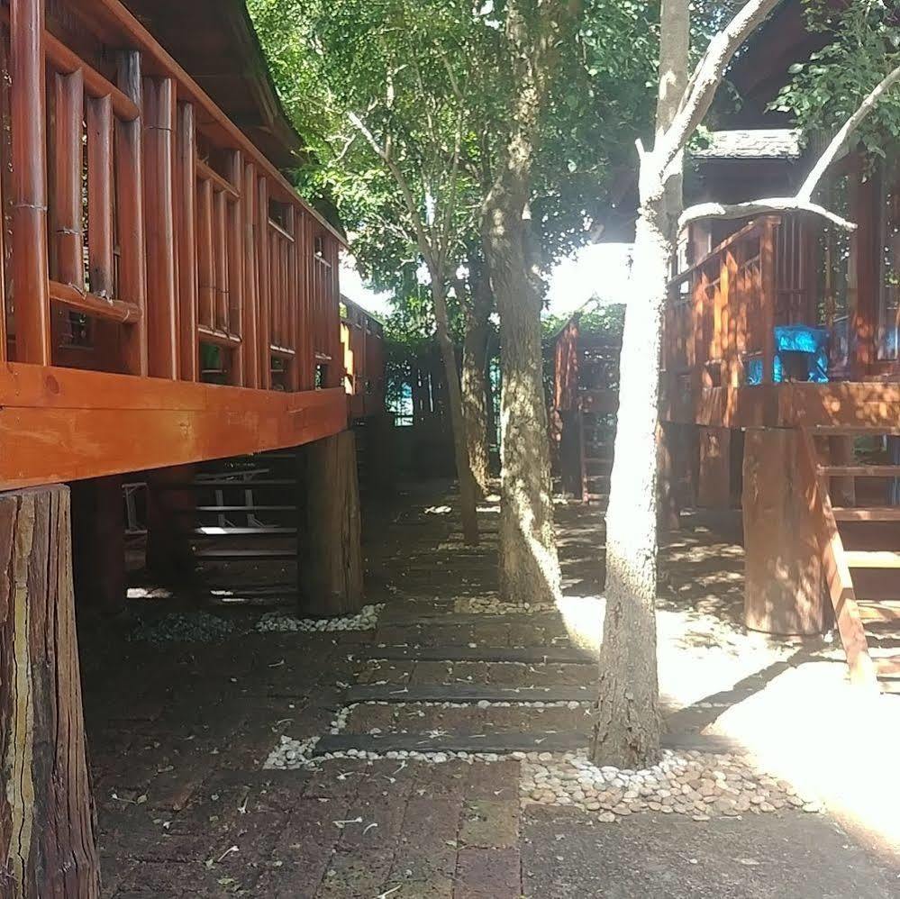 Wood House Pattaya Hotel Екстериор снимка