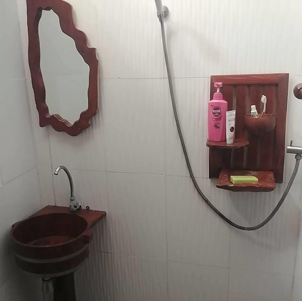 Wood House Pattaya Hotel Екстериор снимка