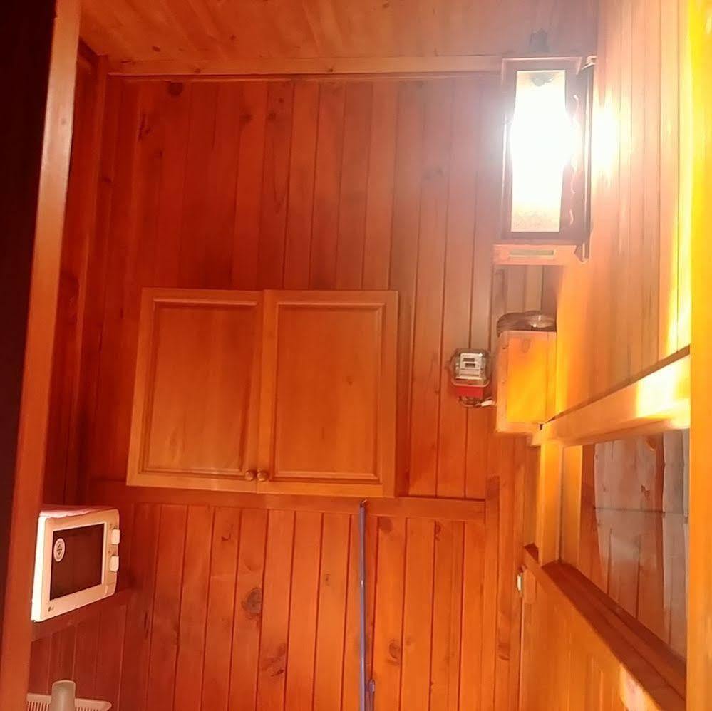 Wood House Pattaya Hotel Екстериор снимка